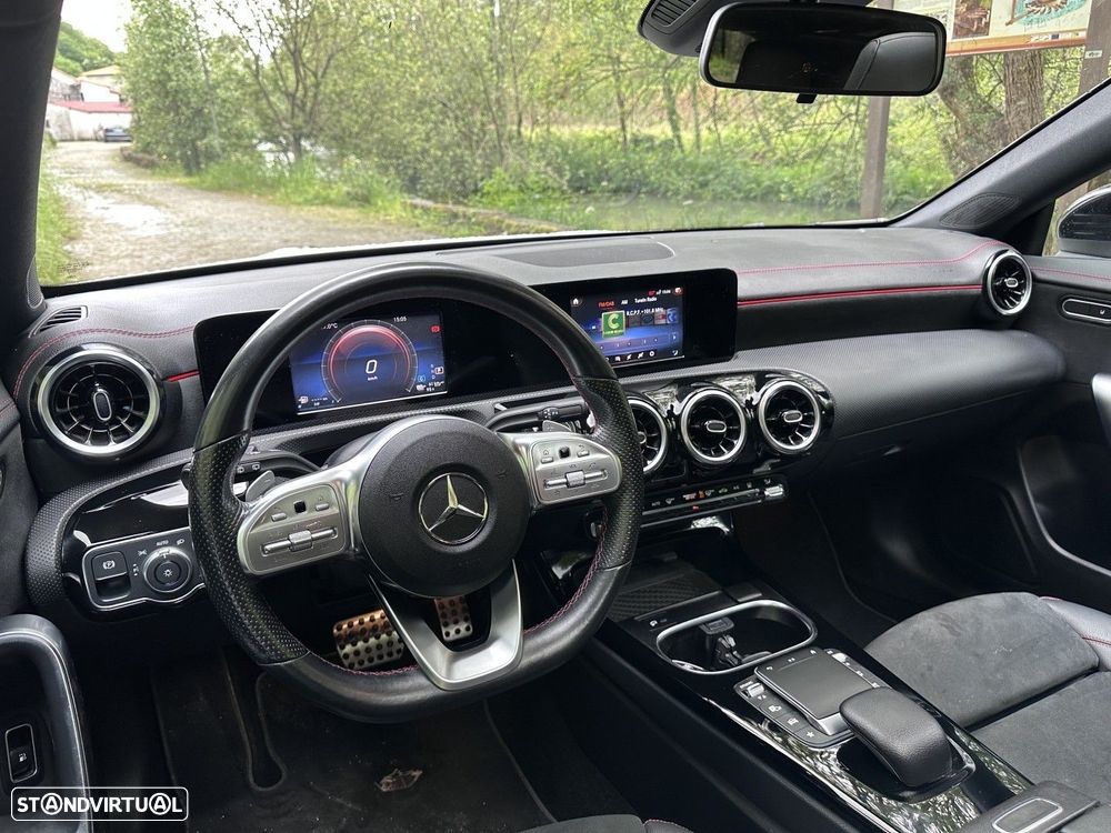 Mercedes-Benz CLA 250 e Shooting Brake AMG Line - 31