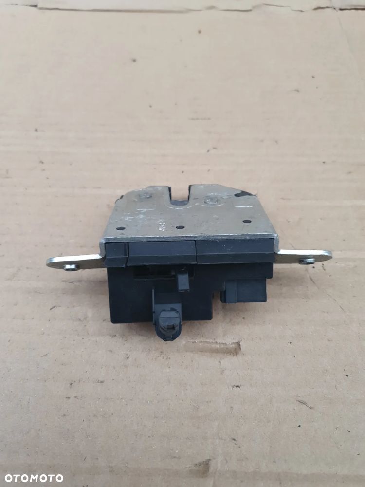 } Opel Corsa D Meriva B Corsa E Astra K Alfa Romeo Giulietta Zamek Klapy Bagażnika 13317445 - 4