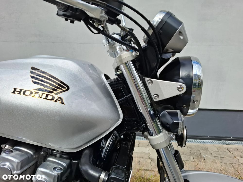 Honda CB - 13