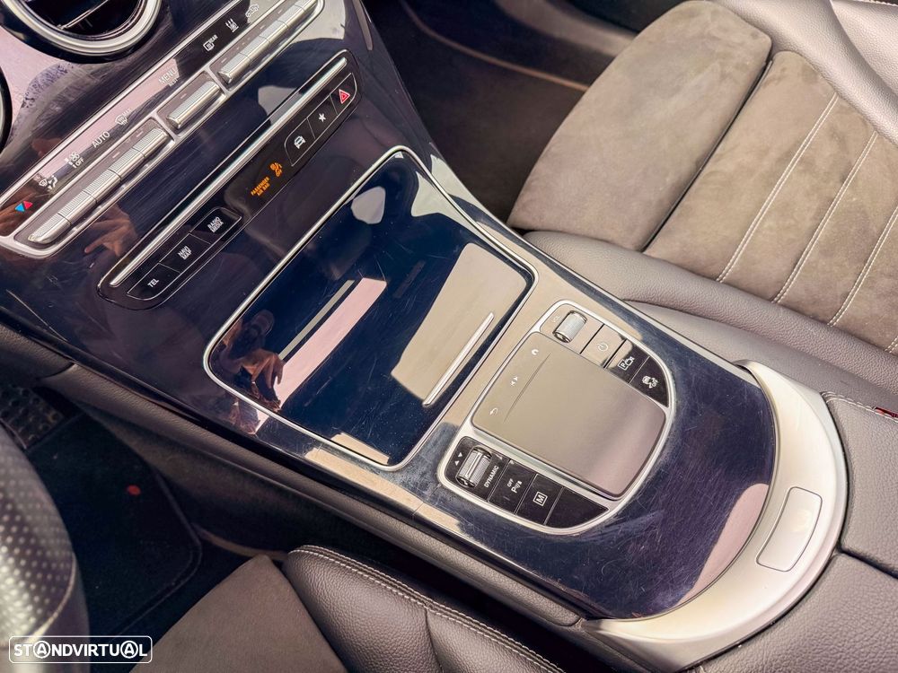 Mercedes-Benz GLC 300 de Coupe 4Matic 9G-TRONIC AMG Line - 23