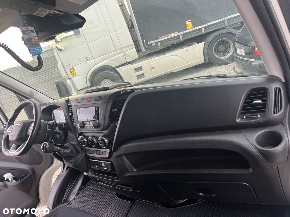 Iveco DAILY - 25