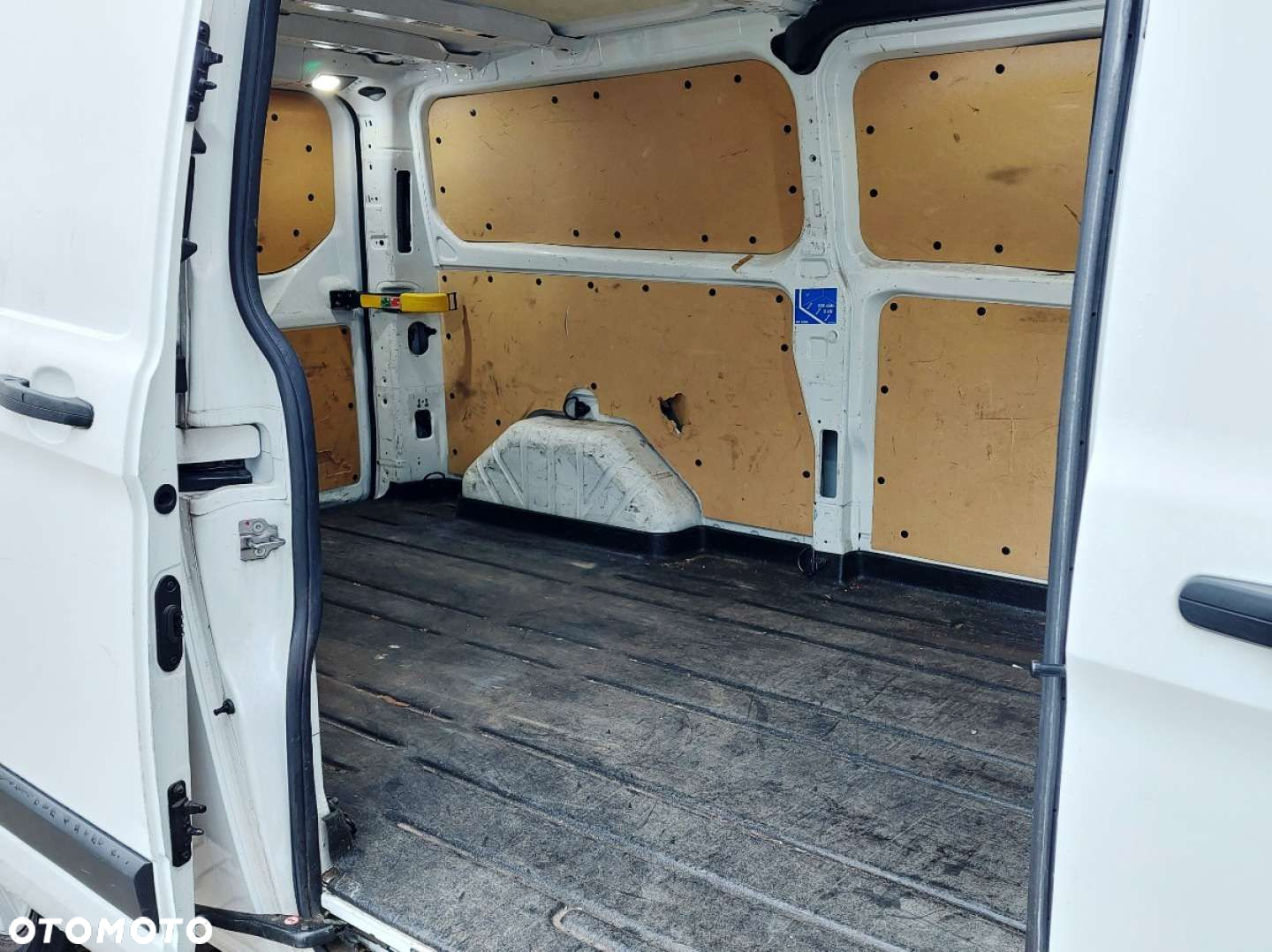 Ford Transit Custom - 7
