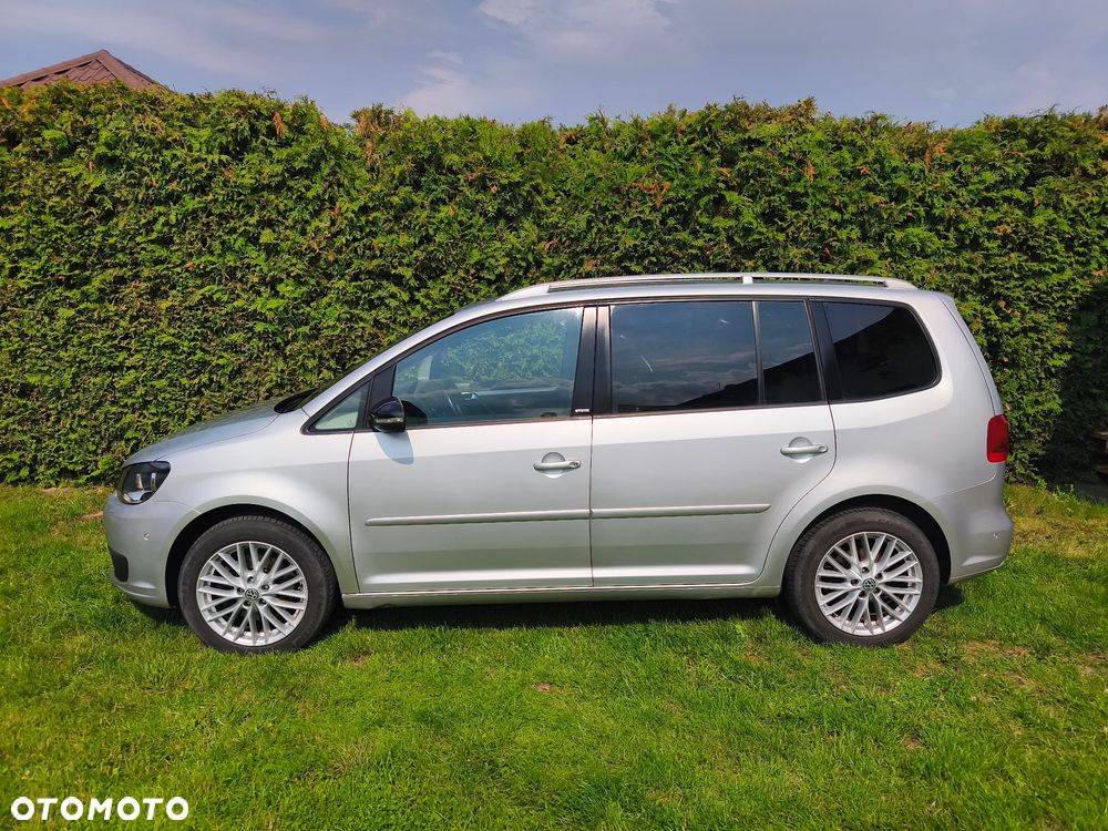 Volkswagen Touran 2.0 TDI DPF STYLE - 1