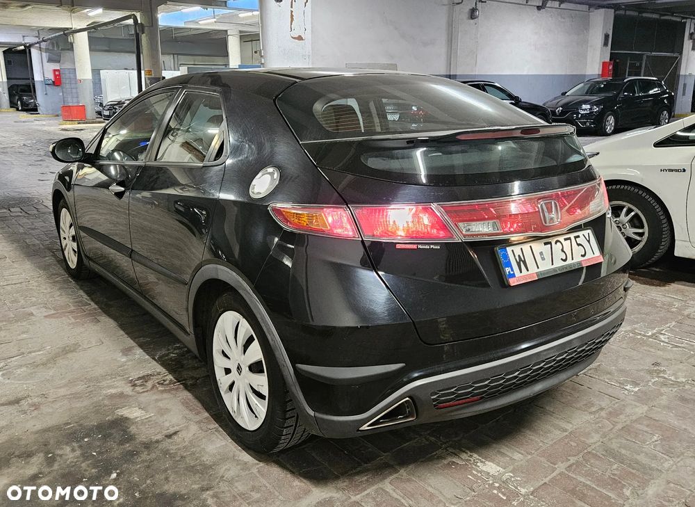 Honda Civic 1.8 Executive - 7