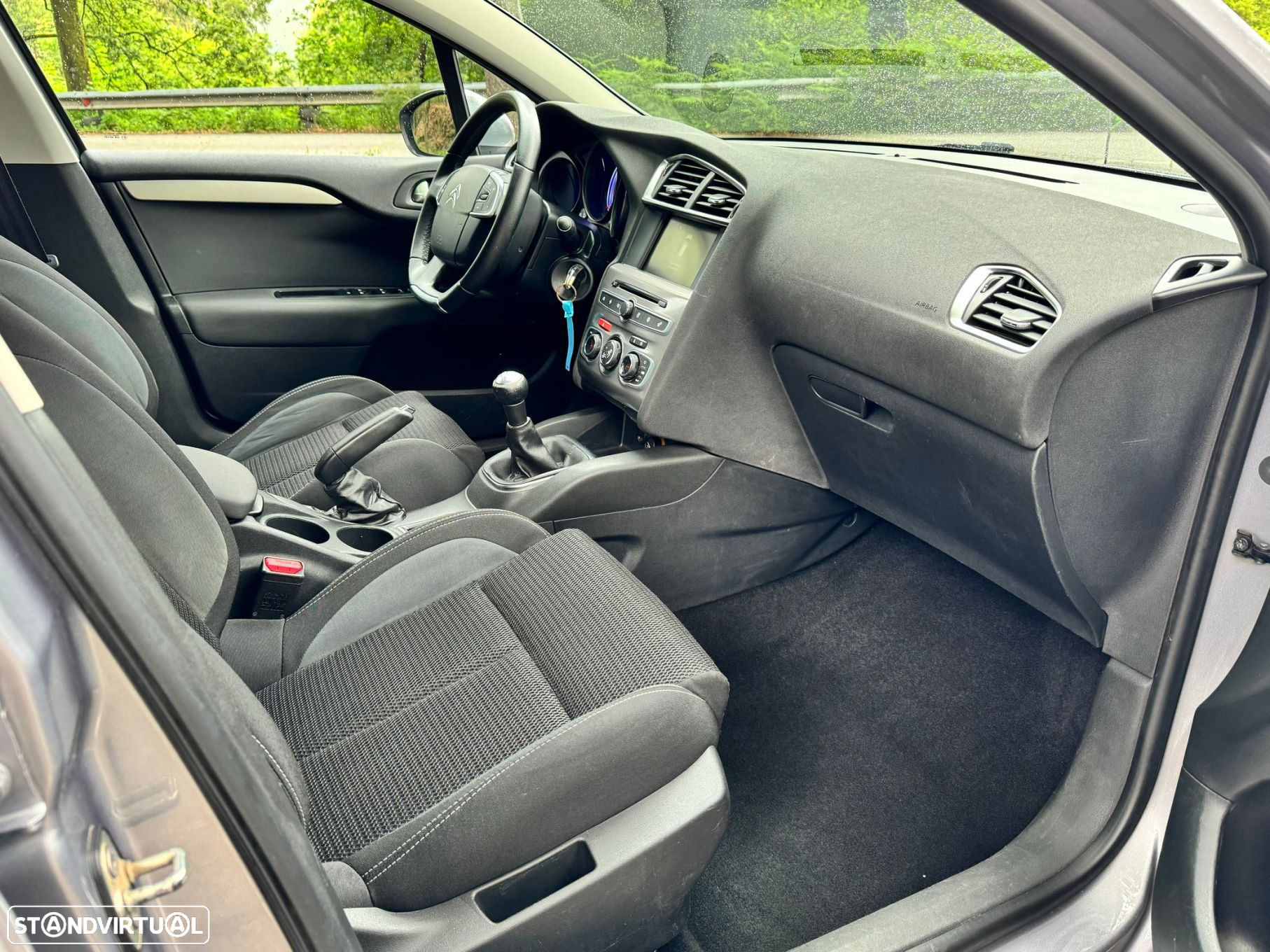 Citroën C4 1.6 BlueHDi Feel - 22