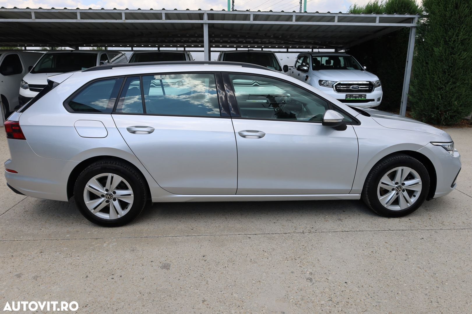 Volkswagen Golf 2.0 TDI Life - 8