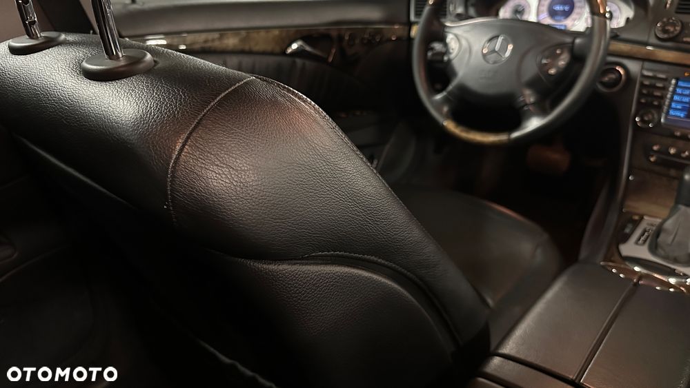 Mercedes-Benz Klasa E 350 7G-TRONIC Avantgarde - 34