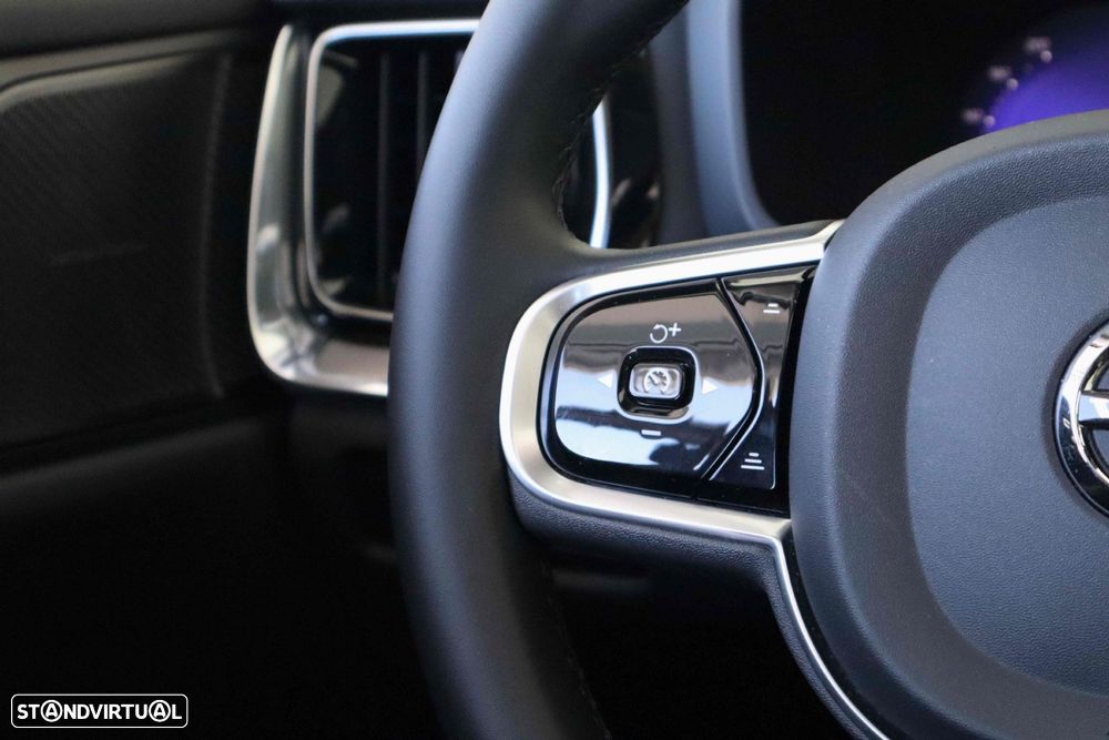 Volvo V60 2.0 T6 AWD TE Plus Bright - 21