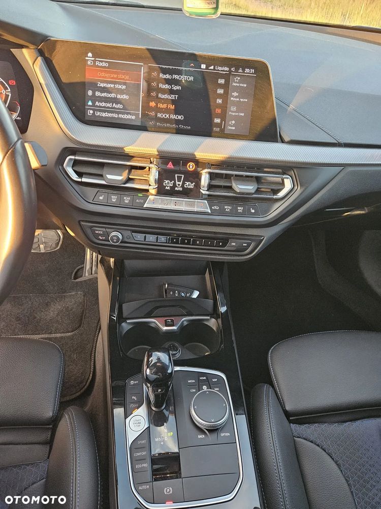 BMW Seria 1 118i GPF M Sport - 16