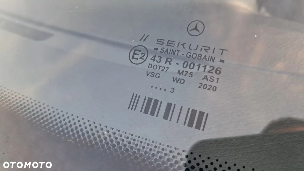 Mercedes-Benz Klasa E - 18