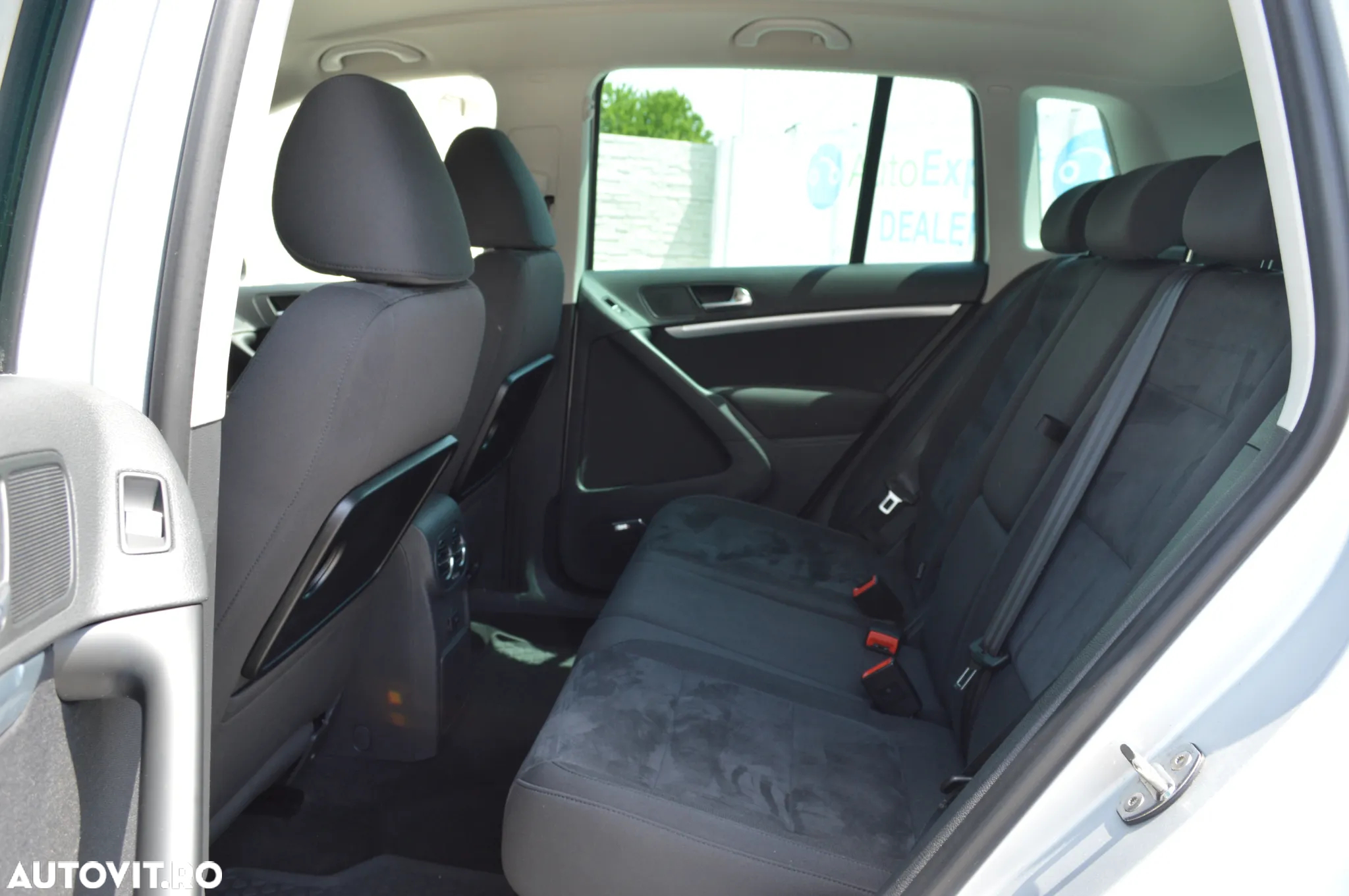 Volkswagen Tiguan 1.4 TSI DSG BlueMotion Technology Sport & Style - 18