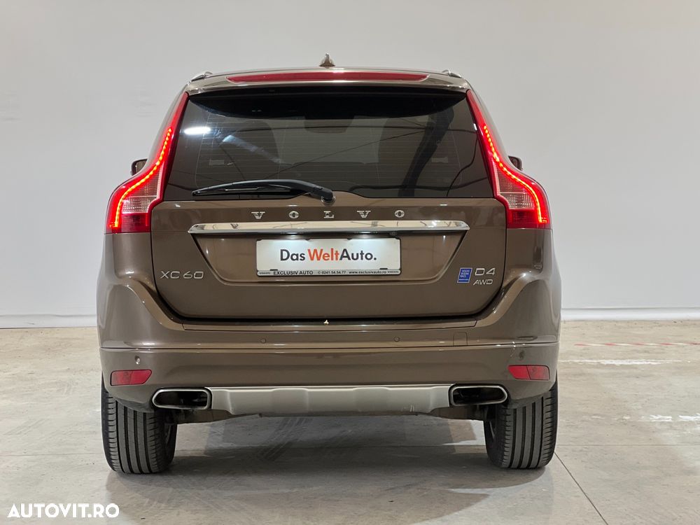 Volvo XC 60 D4AWD Momentum - 2