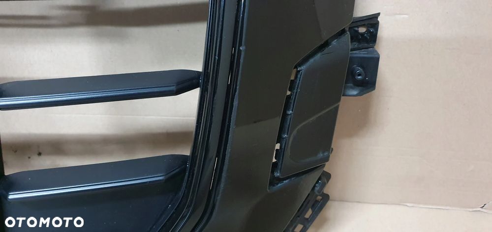 GRILL AUDI Q8 4M8 ATRAPA AUDI Q8 4M - 3