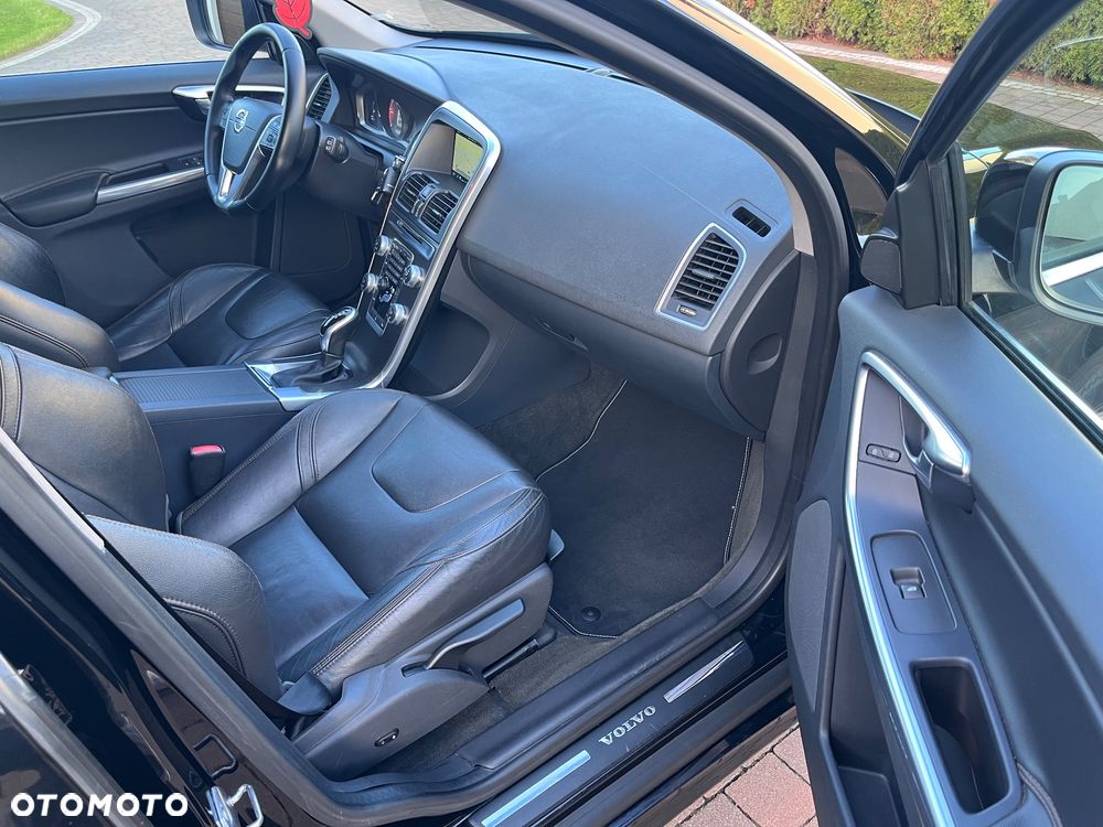 Volvo XC 60 - 16