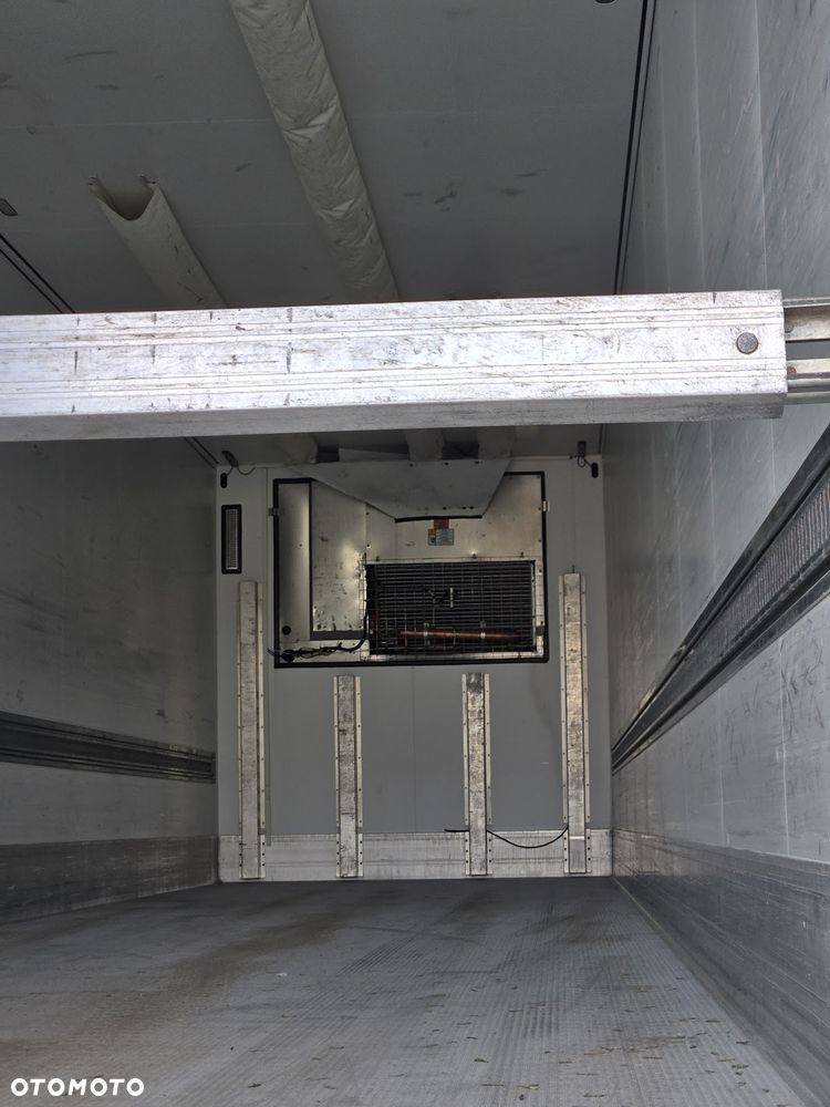 Schmitz Cargobull - 14