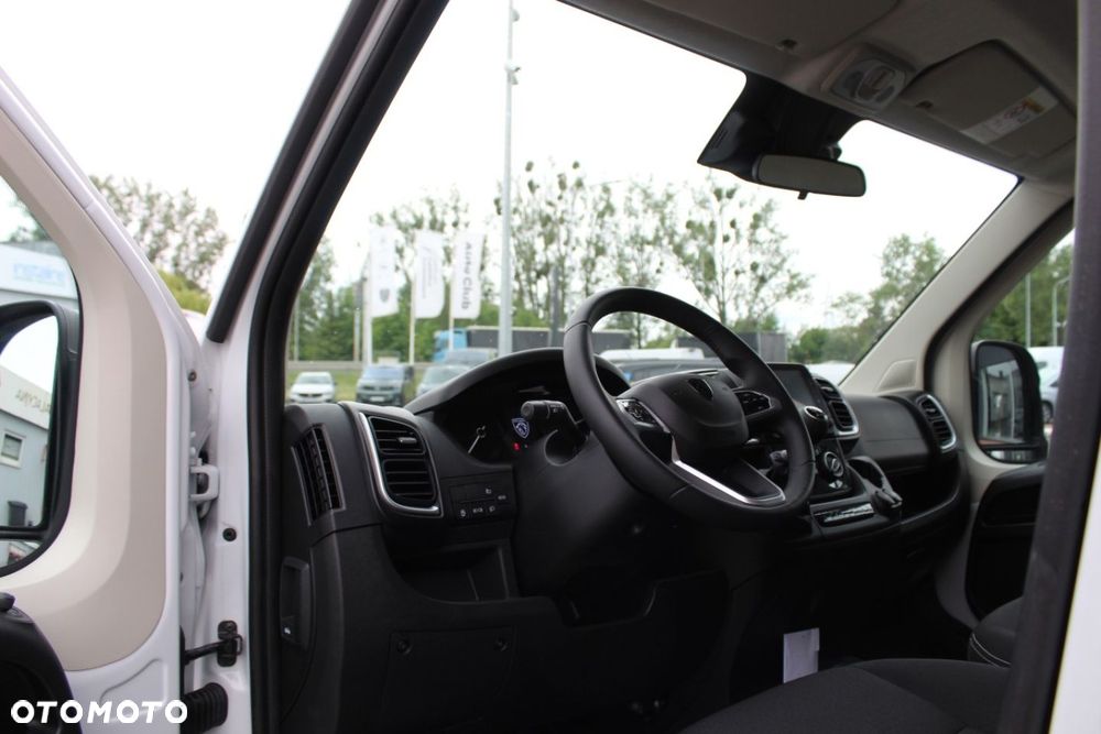 Peugeot Boxer - 12