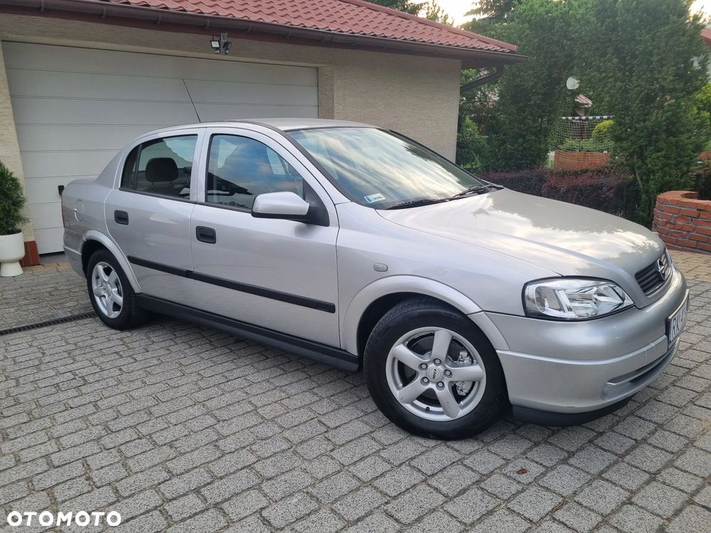 Opel Astra 2.0 DI Elegance - 5