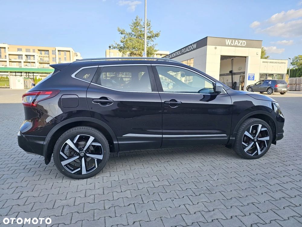 Nissan Qashqai 1.2 DIG-T Xtronic TEKNA+ - 18