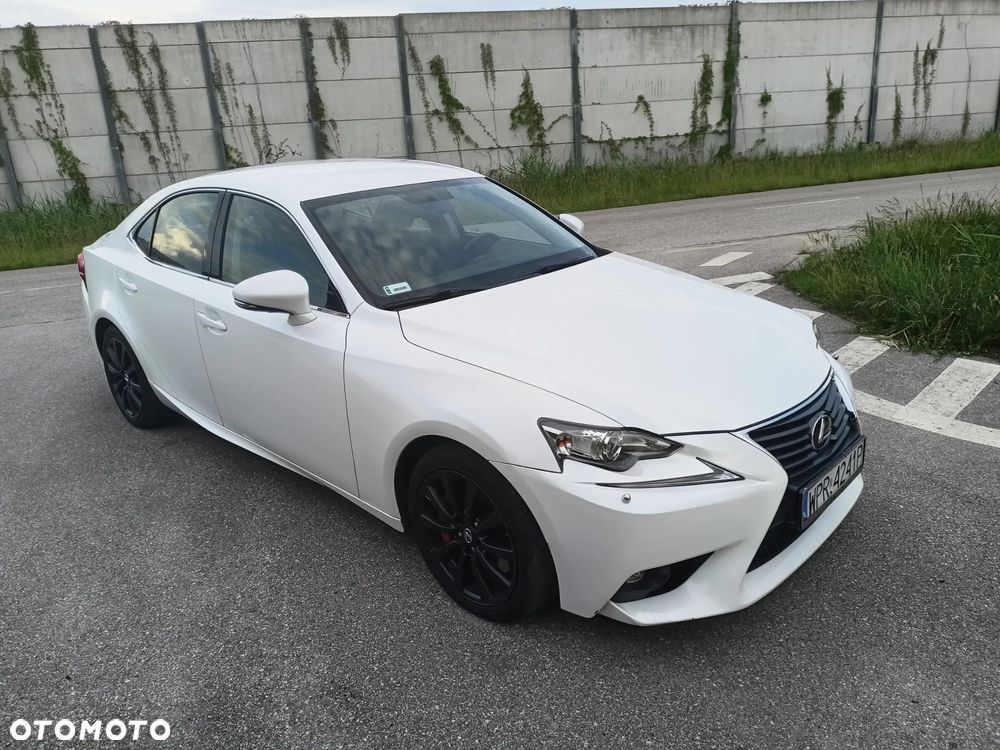 Lexus IS 200t Elegance - 2