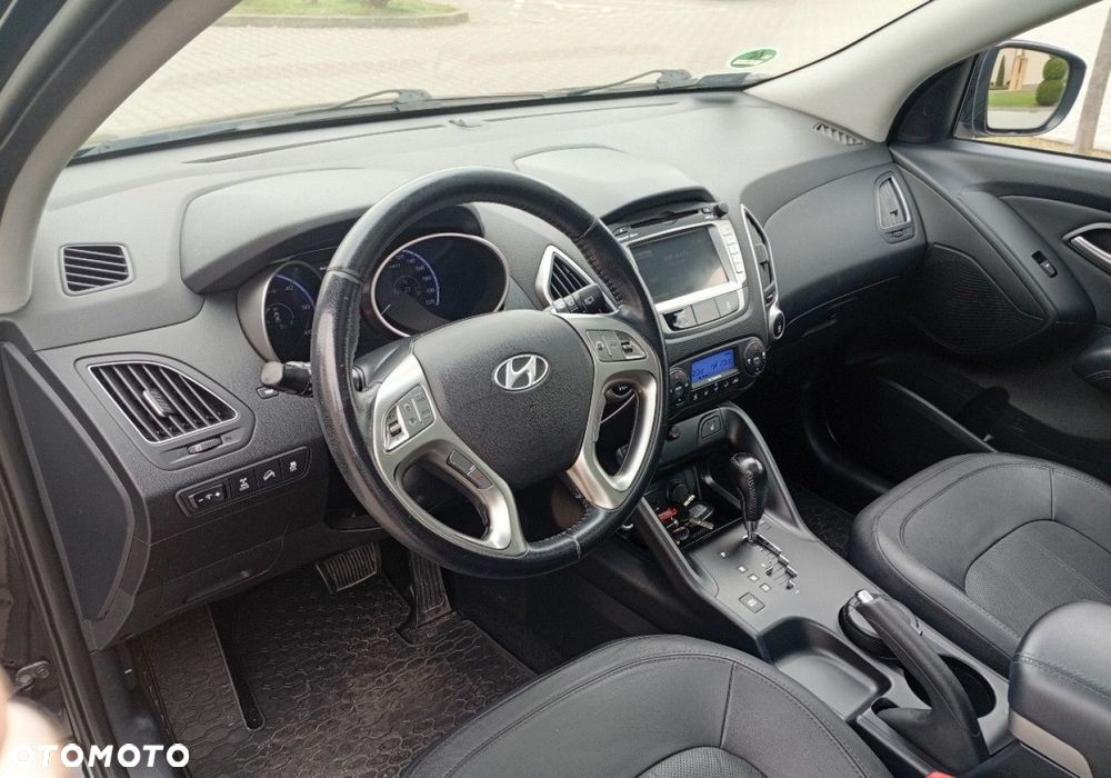 Hyundai ix35 - 23