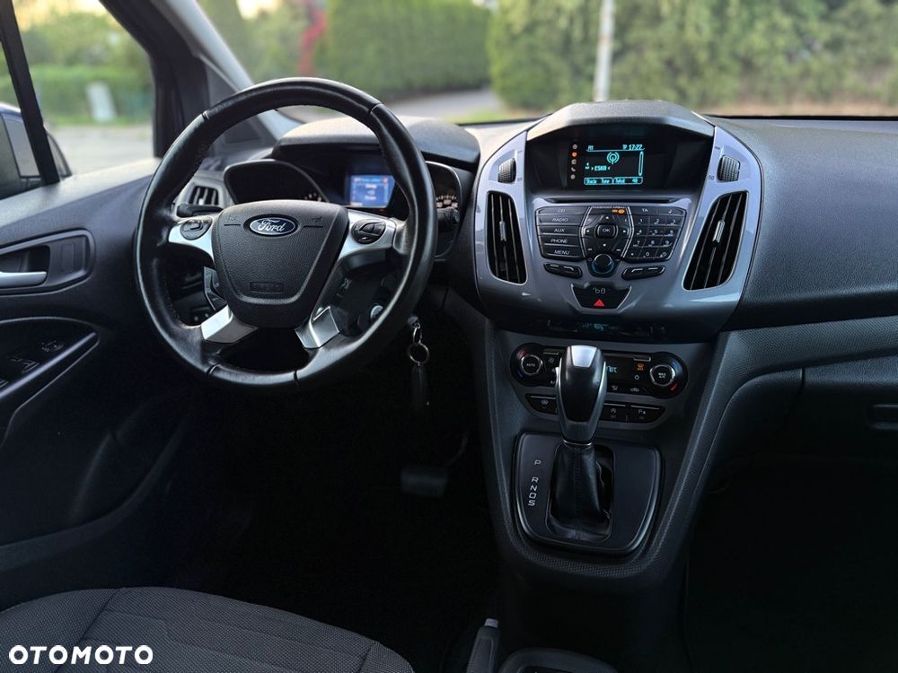 Ford Tourneo Connect Grand - 19
