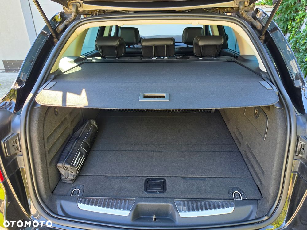 Renault Laguna dCi 175 FAP Initiale - 17