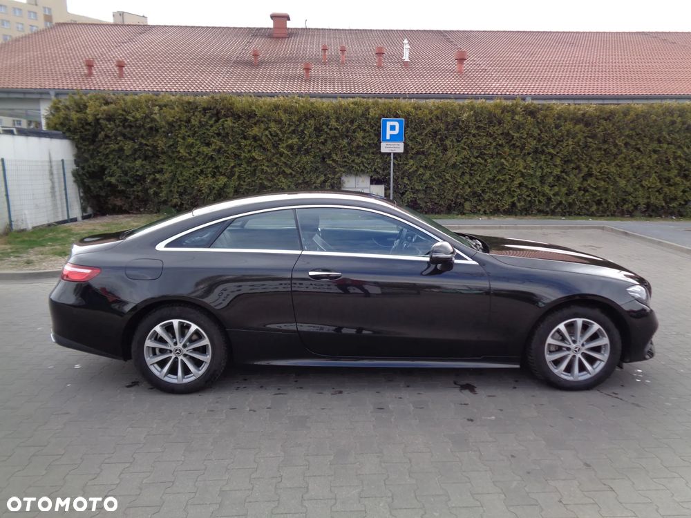 Mercedes-Benz Klasa E 200 9G-TRONIC Edition 1 - 6