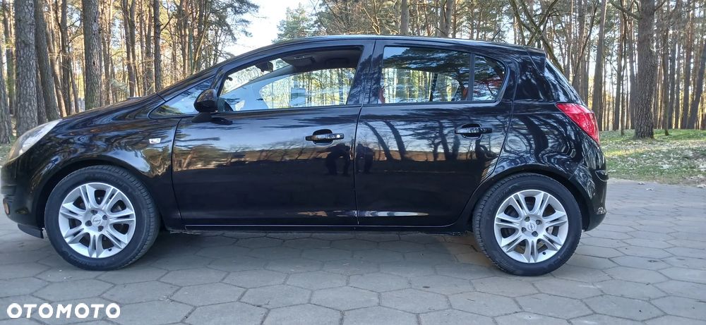 Opel Corsa 1.2 16V - 7