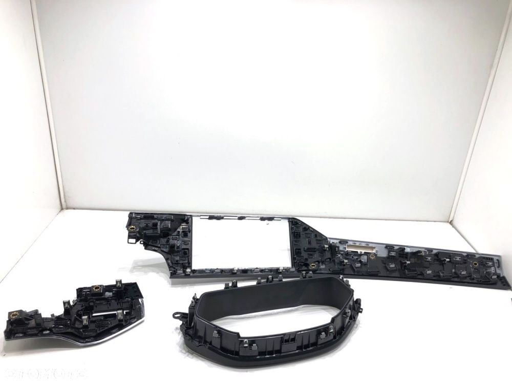 LISTWY DEKOR  AUDI Q3 Sportback (F3N) 2019 - 2022 35 TFSI Mild Hybrid 110 kW [150 KM] Hybryda silnik - 2