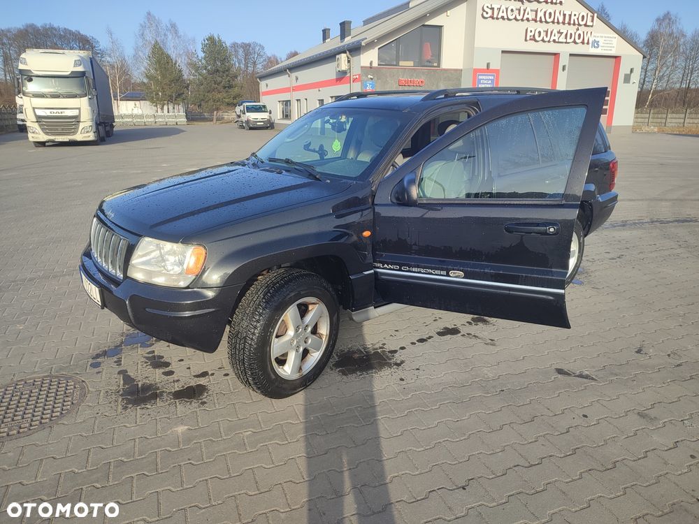 Jeep Grand Cherokee - 1