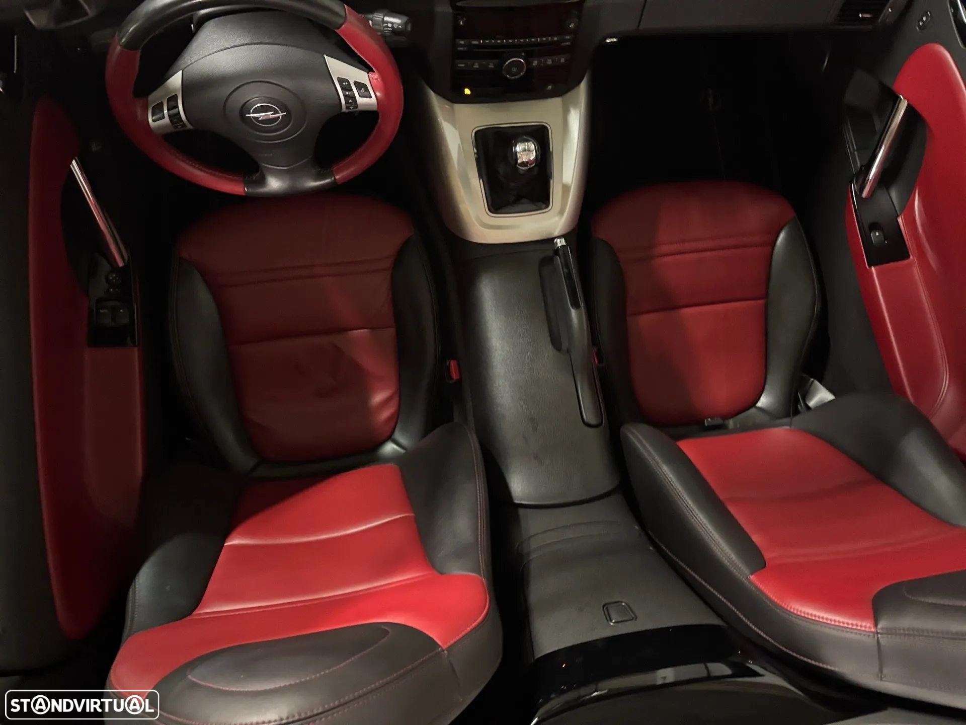 Opel GT 2.0 T - 12