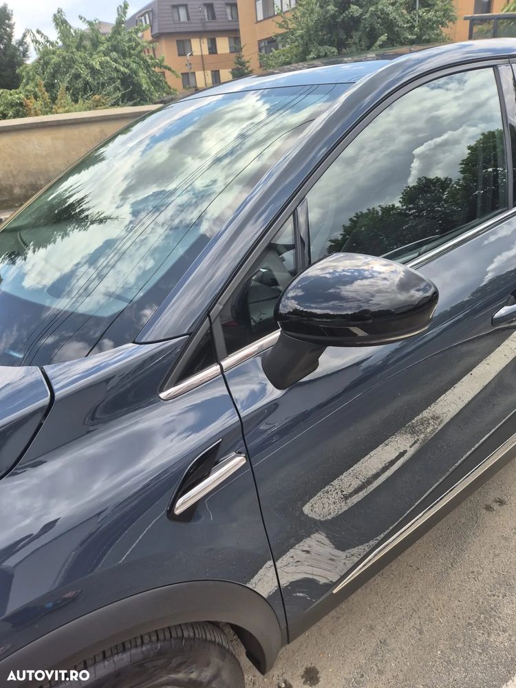 Renault Captur MHEV 140 EDC Techno - 2