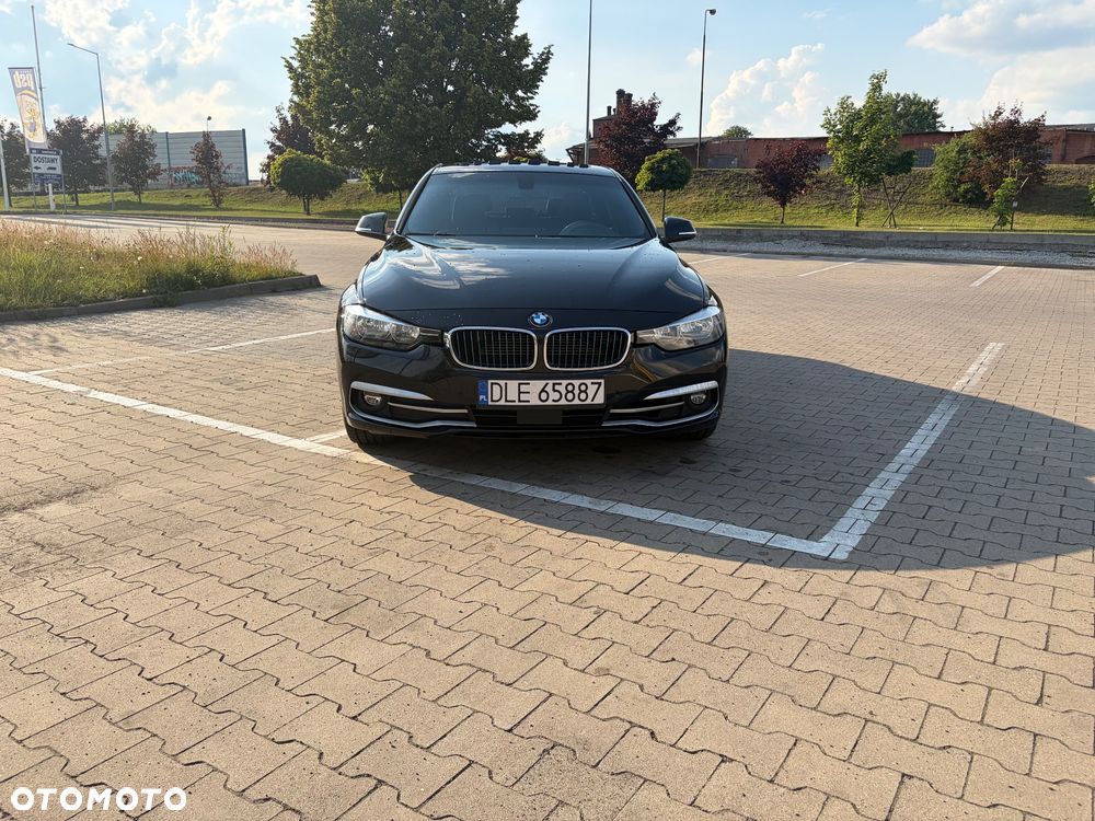 BMW Seria 3 330e iPerformance Sport Line - 2