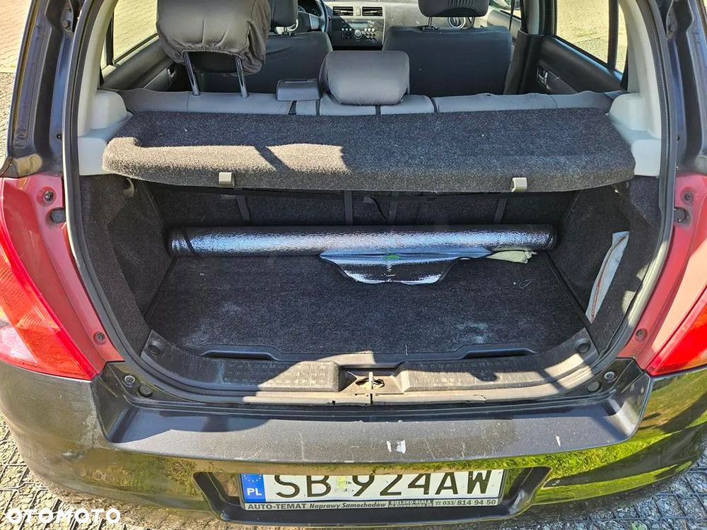 Suzuki Swift 1.3 DDiS GLX / Comfort - 13
