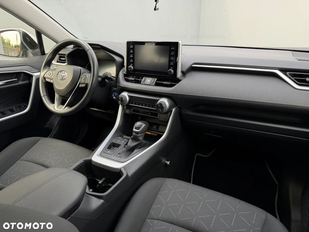 Toyota RAV4 2.5 Hybrid Comfort 4x2 - 24