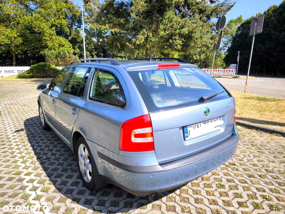 Skoda Octavia 1.6 Elegance - 5