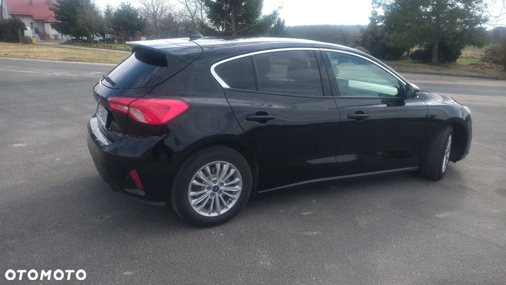 Ford Focus 2.0 EcoBlue Titanium Business - 6