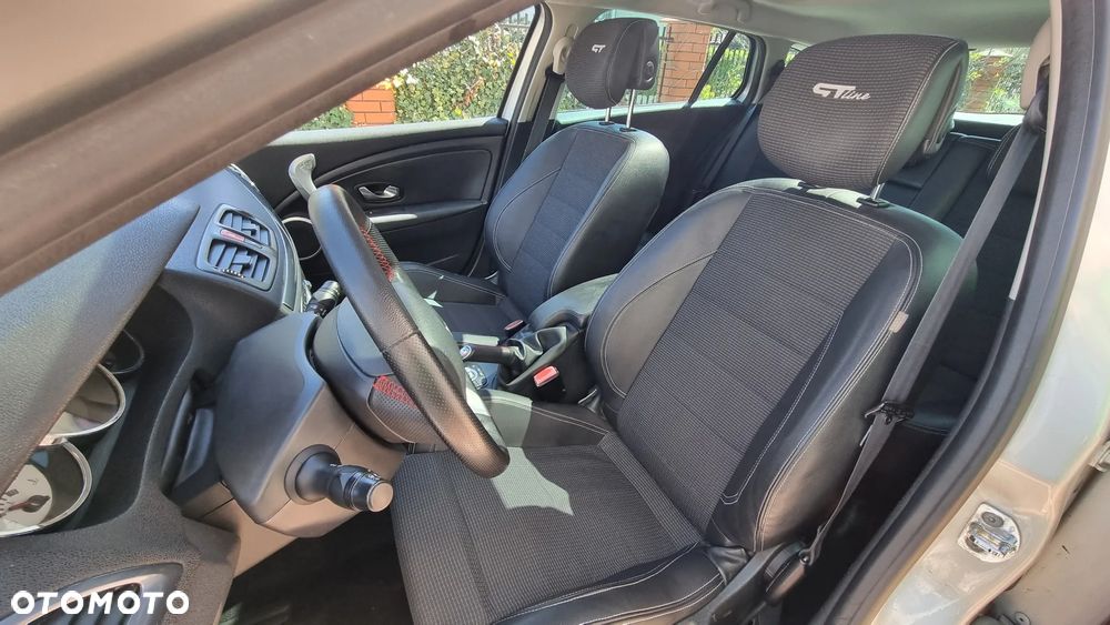 Renault Megane - 5