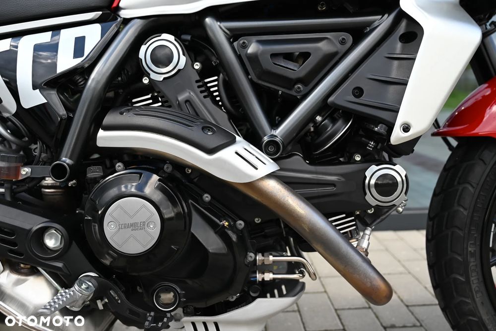 Ducati Scrambler - 11