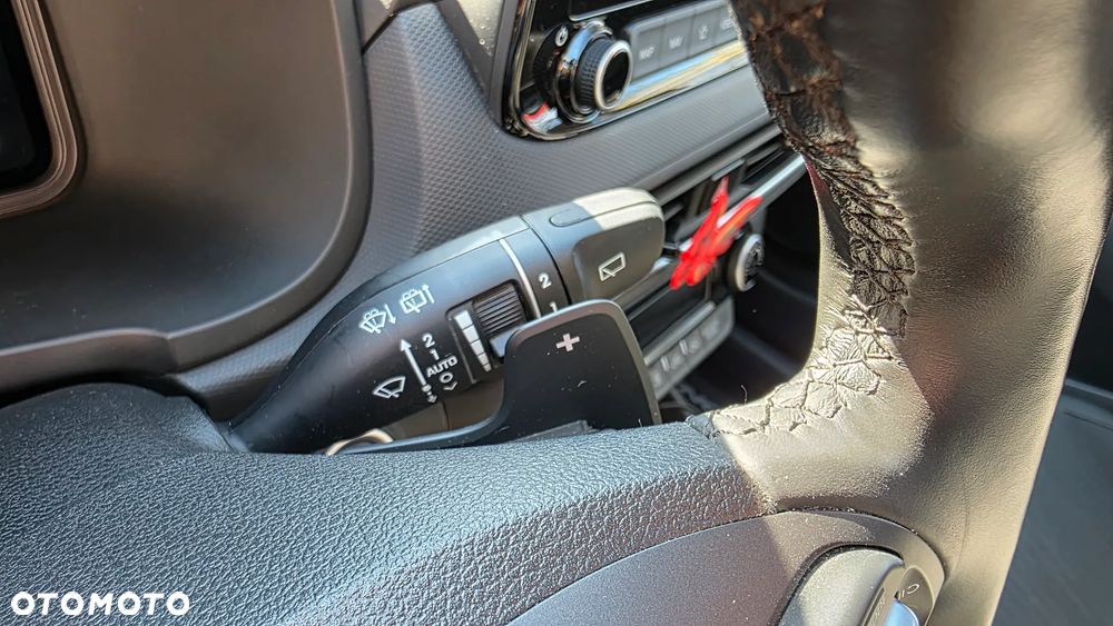 Hyundai Kona 1.6 T-GDI Premium DCT - 22