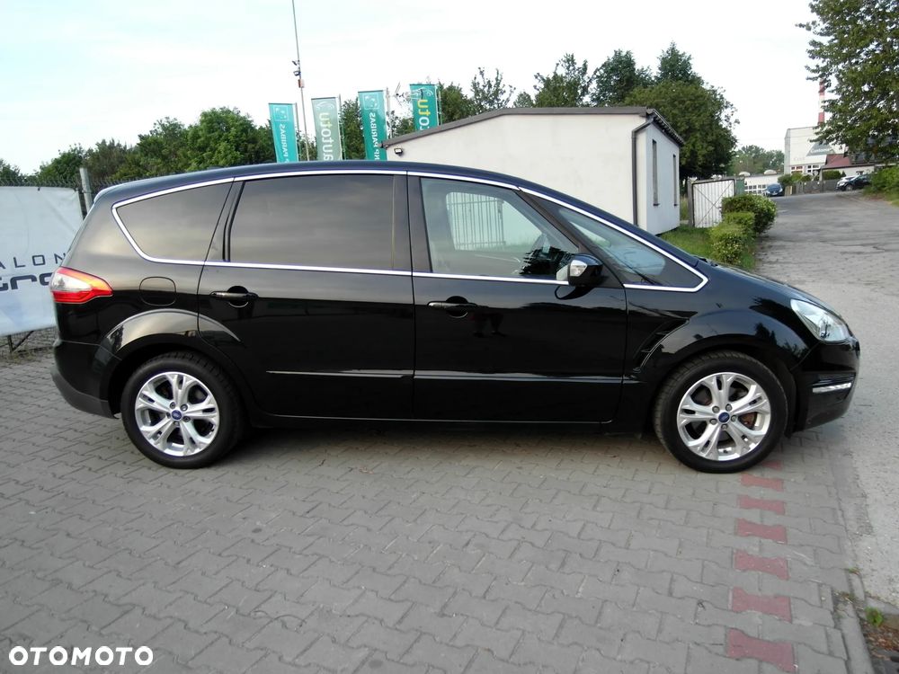 Ford S-Max 2.0 TDCi DPF Titanium - 17