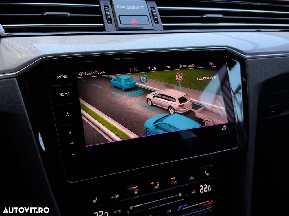 Volkswagen Passat 2.0 TDI SCR DSG Business - 35