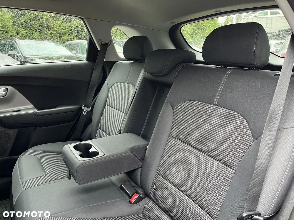 Kia Niro 1.6 GDI Hybrid M - 16