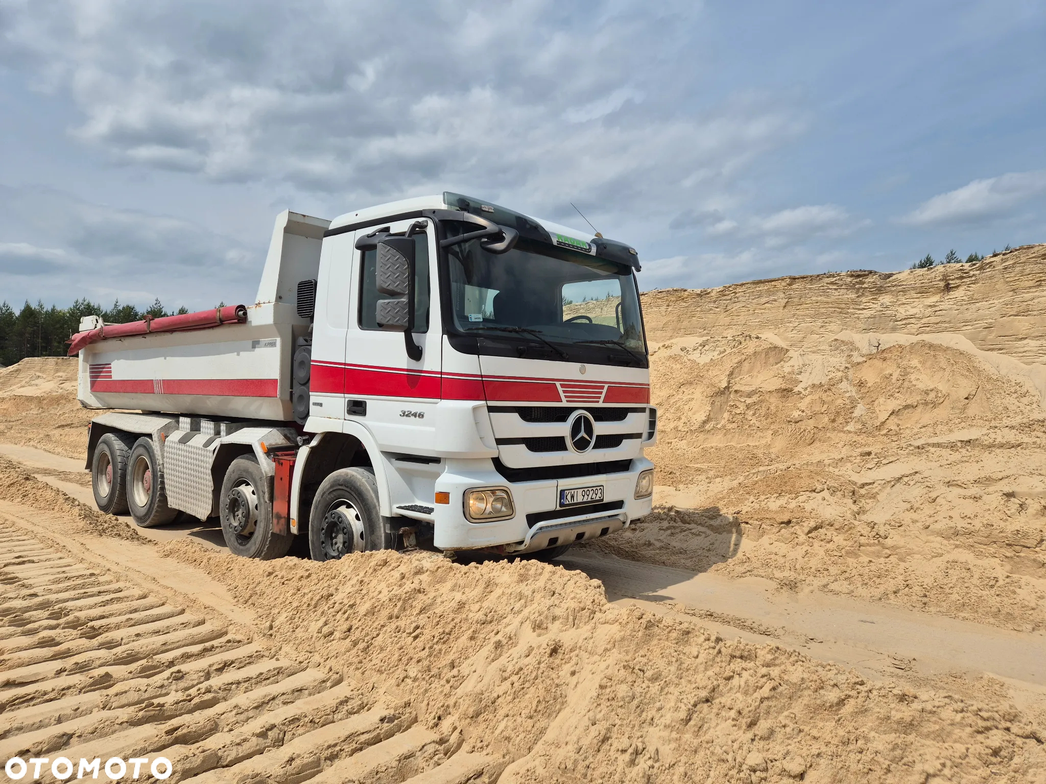 Mercedes-Benz Actros 3246 - 4