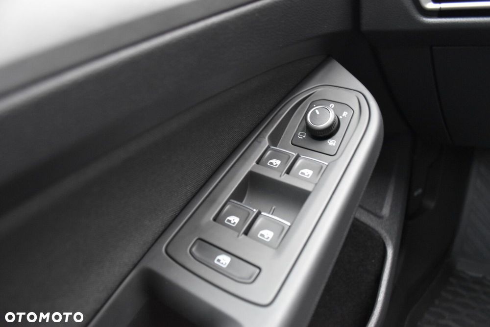 Volkswagen Golf Variant - 26