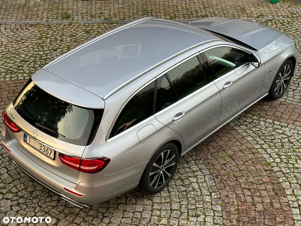 Mercedes-Benz Klasa E - 23