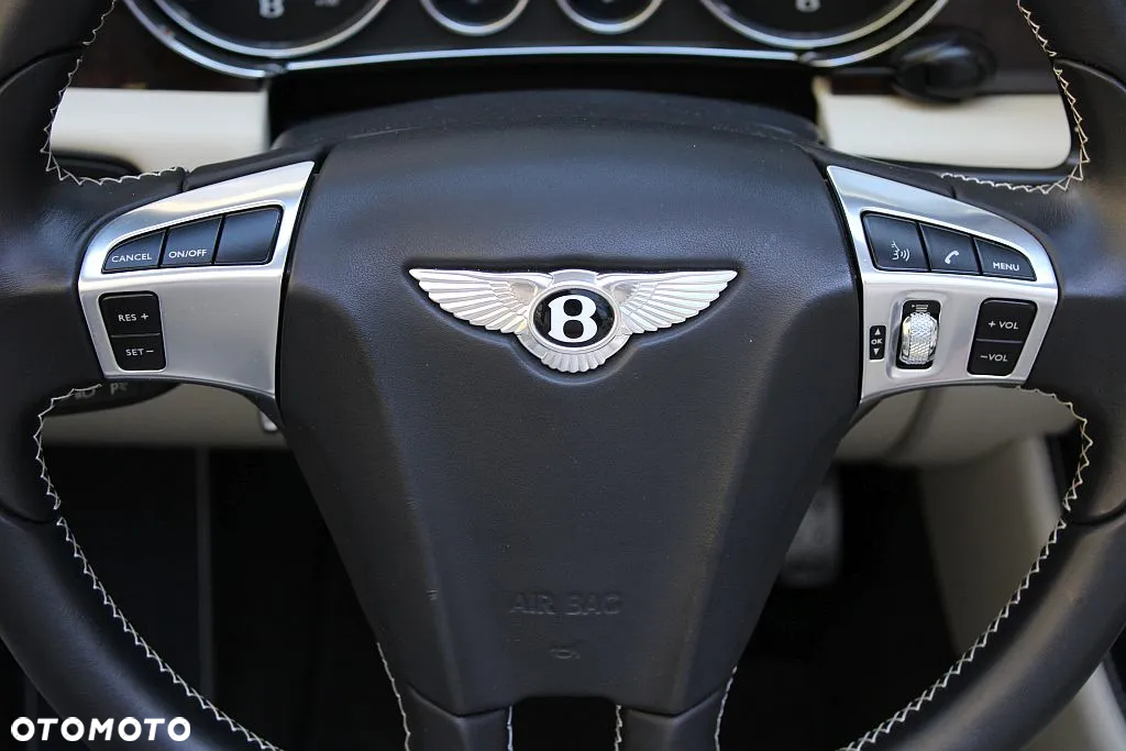 Bentley Continental GT GTC V8 - 23
