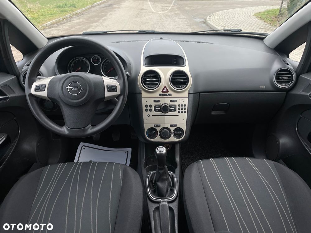 Opel Corsa 1.2 16V - 13