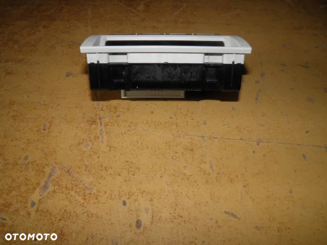 PANEL KLIMATYZACJI VW T6 - 4