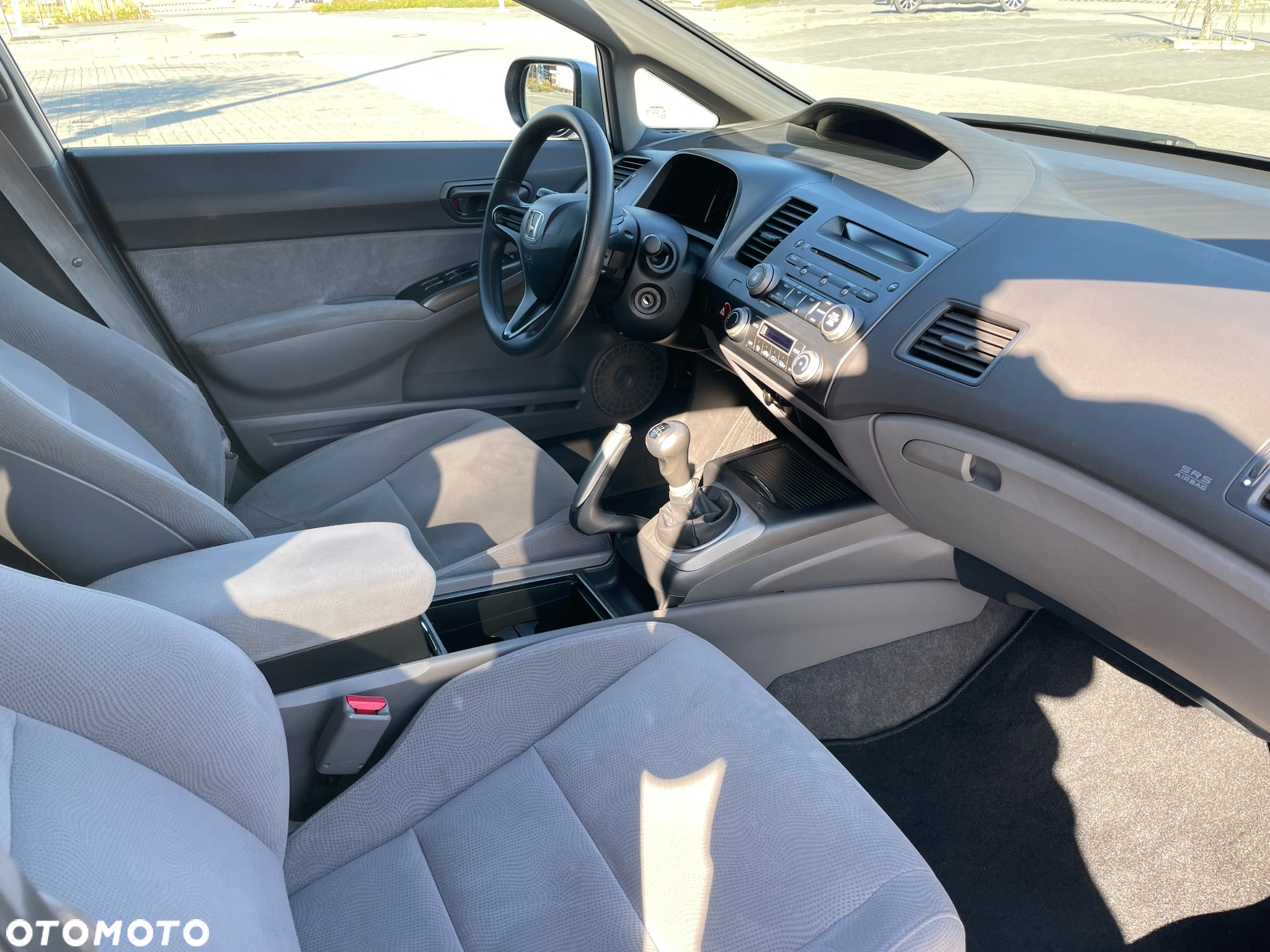Honda Civic 1.8 Comfort - 8